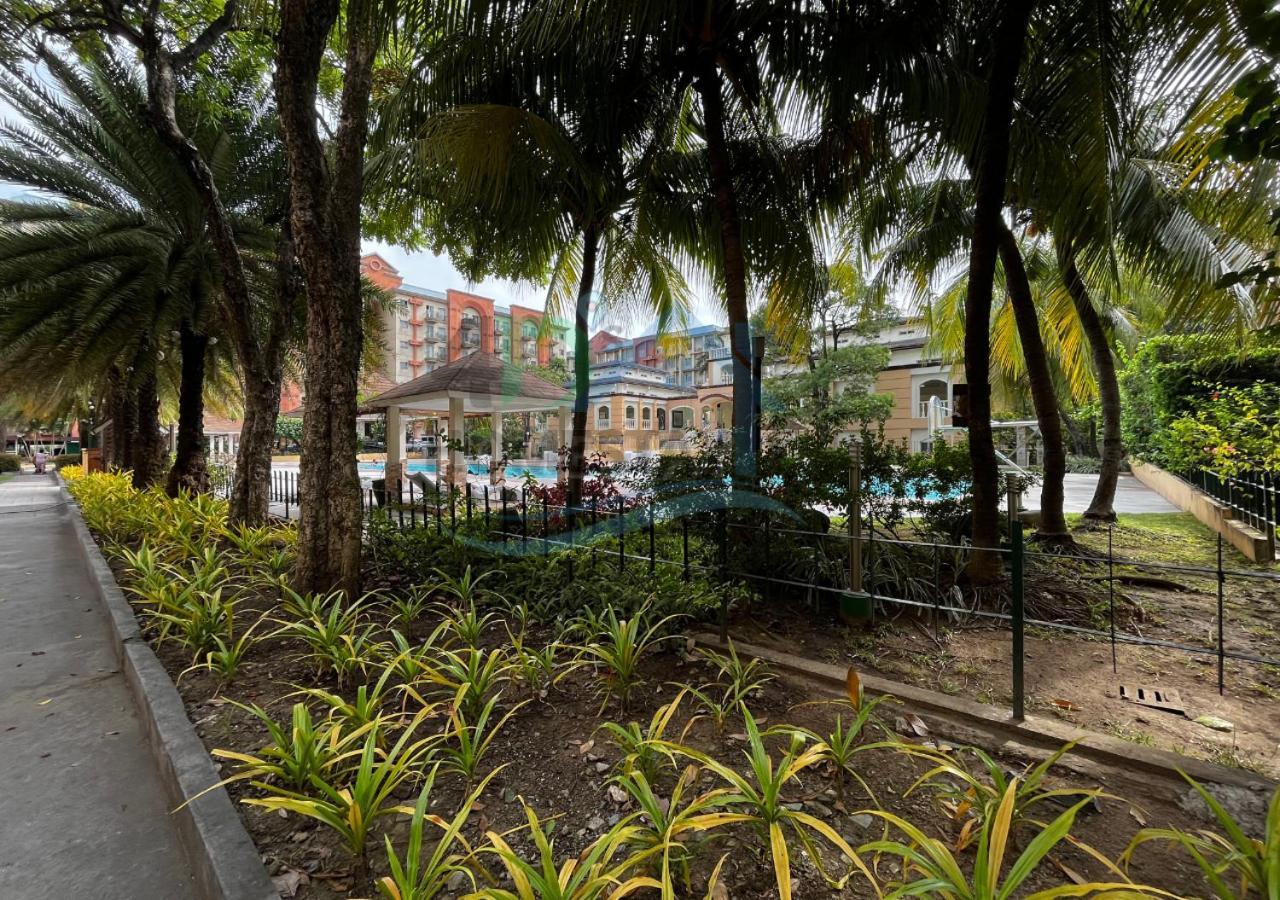 Paranaque City Cozy 2Br Staycation With Balcony Chateau Elysee For 4-6 Pax المظهر الخارجي الصورة